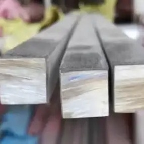 Barra in acciaio inossidabile di superficie 202 decapata Gb 1Cr18Mn8Ni5N nella decorazione degli edifici