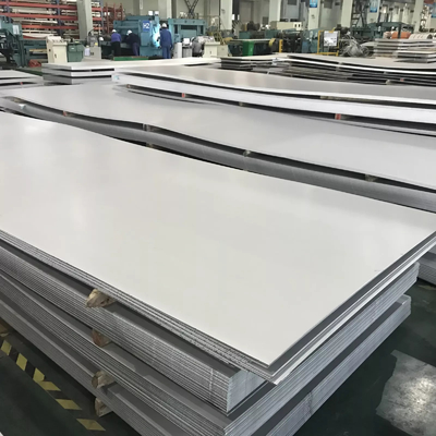 SEDERE laminate a caldo 2B di lunghezza di strato di acciaio inossidabile delle proprietà meccaniche 1000-6000mm
